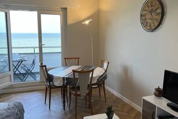 Gîte pour 4 personnes, avec balcon dans Plage du Hôme