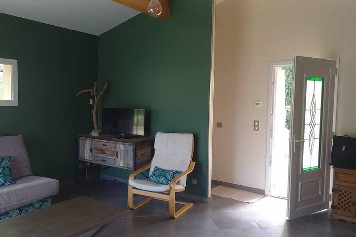 Location de vacances pour 6 personnes, avec jardin et terrasse à Mirabel-et-Blacons - 2