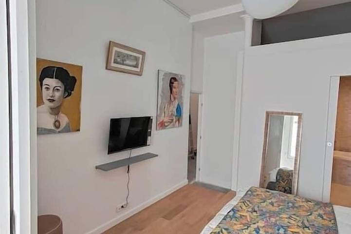 Hel lejlighed, Loft, artist's studio Montmartre, Loft, atelier artiste Montmartre (160m² / 1720sqft) in Paris, Île-de-France