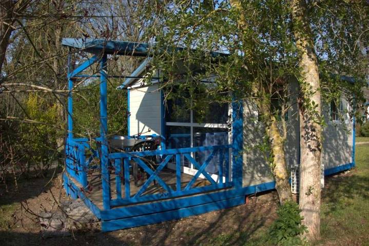 Chalet pour 4 personnes, avec bassin pour enfant