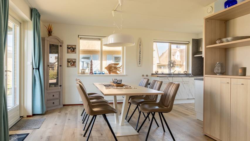 Ferienhaus für 6 Personen, mit Garten und Sauna in Julianadorp - 4
