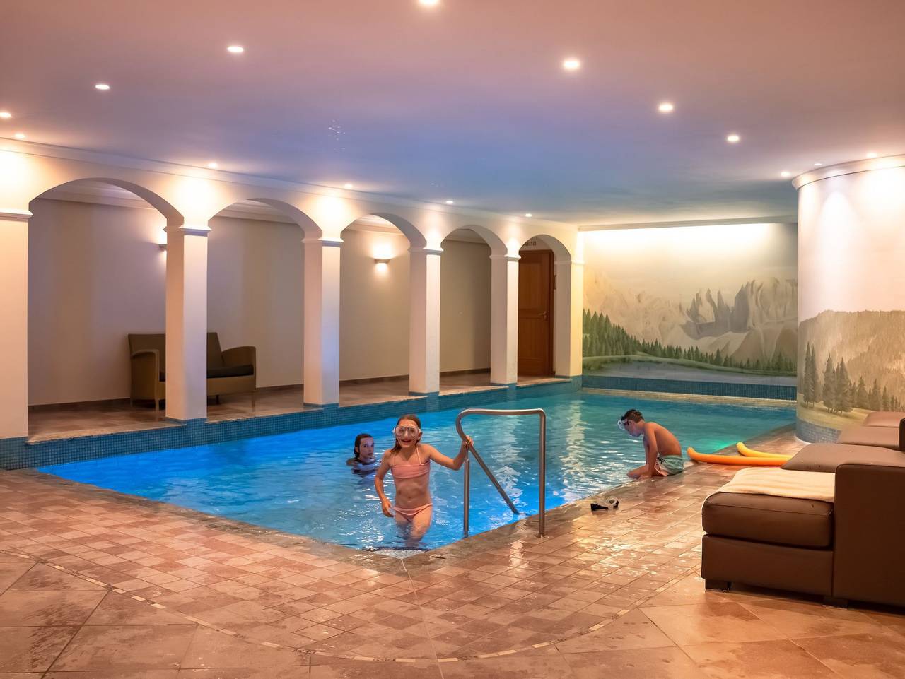 Ganze Ferienwohnung, Sonnleiten Dolomiten Residence - Ferienwohnung Sonnenalm 2 Sz in Steinegg (Karneid), Karneid
