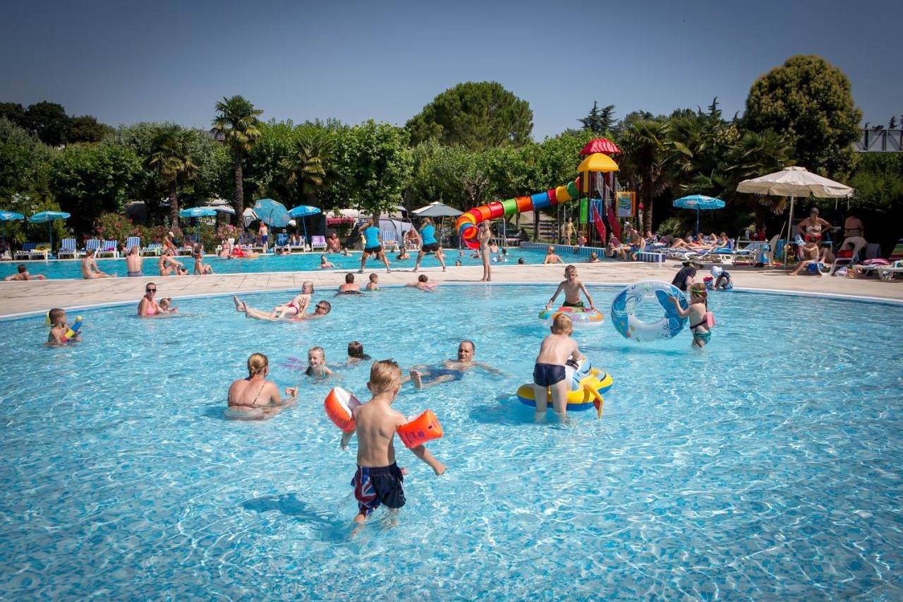 Camping Fossalta in Lazise, Gardasee-Berge