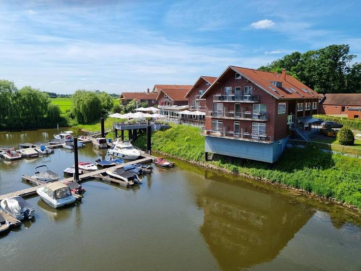 Hotel für 3 Personen, mit Terrasse in Achim