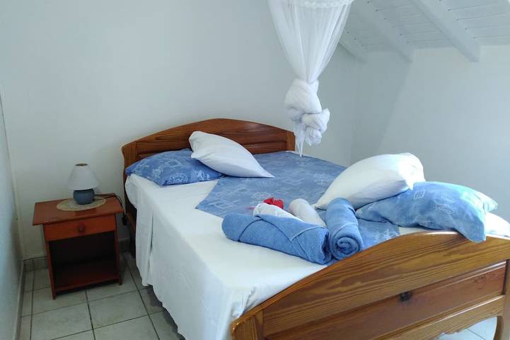 Gîte pour 2 personnes, avec terrasse et jardin à Corbeil-Essonnes - 2