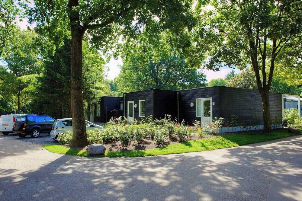 Studio met woon-slaapkamer en 2 eenpersoonsbedden in Hoge Veluwe