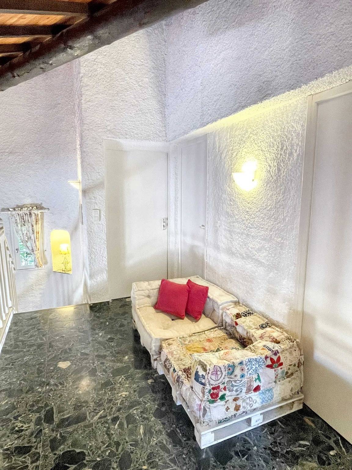 Encantadora villa en Porto-Vecchio con vista a la montaña. in San Ciprianu, Lecci