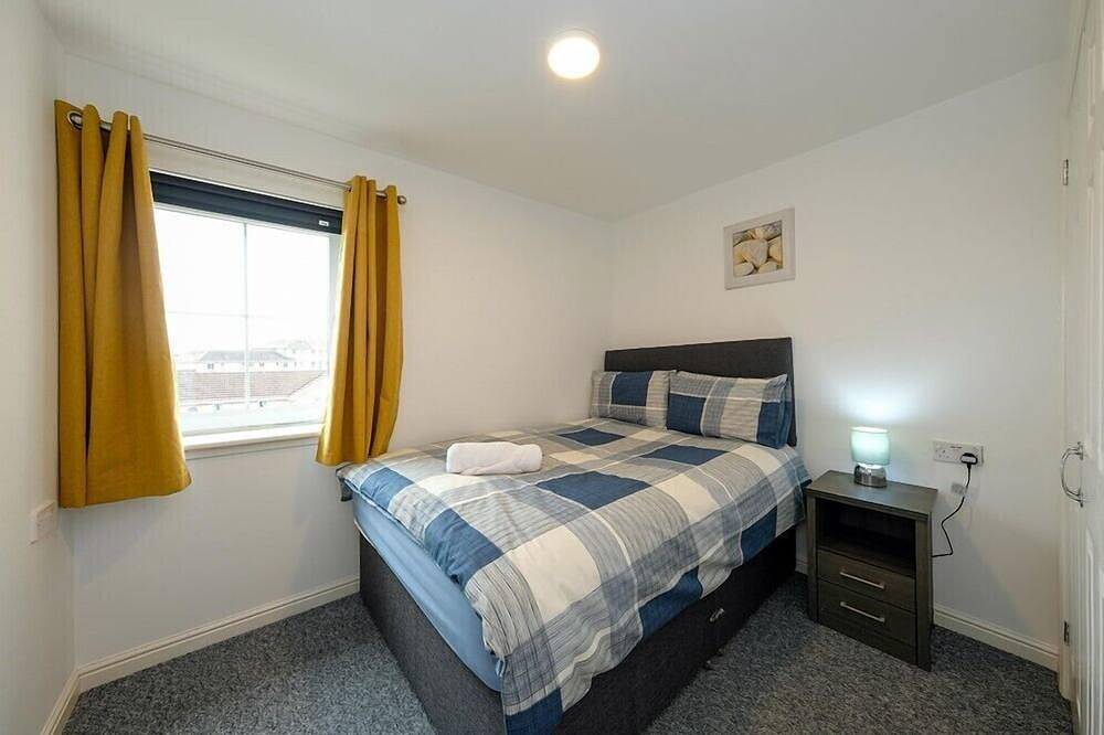 Entire apartment, Prime Duloch 2nd Floot Apartment in Dunfermline, Fife region