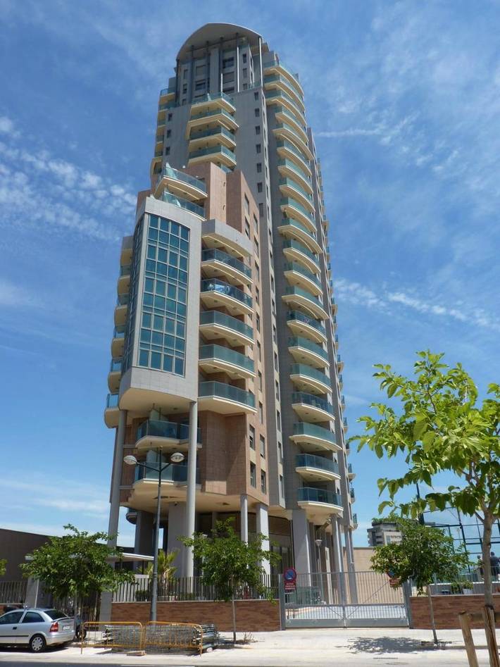 Ferienwohnung für 5 Personen, mit Ausblick und Balkon sowie Pool in Valencia - 3