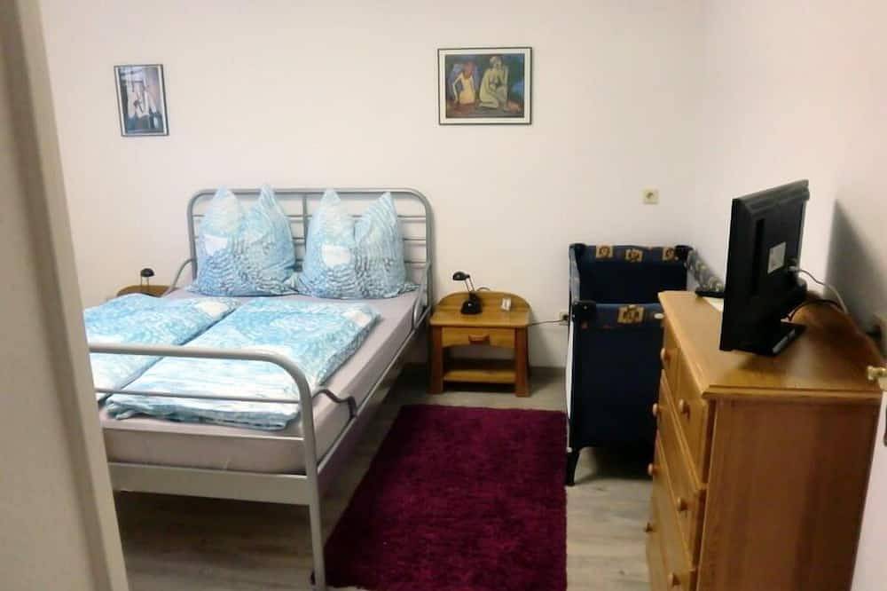 Ganze Wohnung, Ruhig gelegenes 2,5 Zimmer Appartement in Wald Nähe in Schweinfurt, Franken