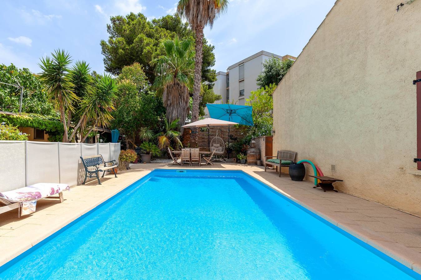 Maisonette 64 m², große Poollandschaft, Palmen in Marseille, Marseille und Umgebung