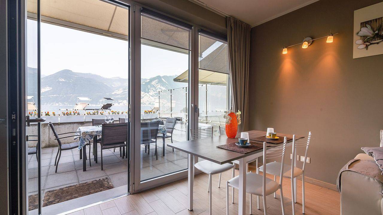 Entire holiday apartment, Ferienwohnung für 4 Personen (50 m²) in Marone in Marone, Comune di Marone