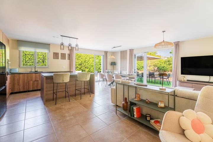 Location de vacances pour 6 personnes, avec Terrasse et Jardin à Cussac-Fort-Médoc