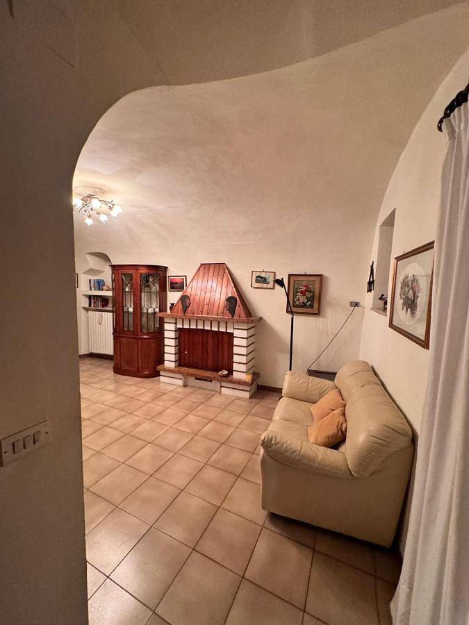 Location de vacances pour 4 personnes, avec balcon à Introdacqua