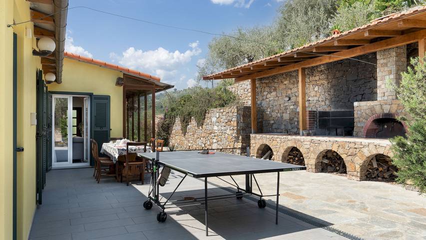 Villa pour 8 personnes, avec jardin et jacuzzi à Imperia - 2