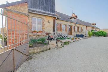 Gîte pour 5 personnes, avec terrasse dans l' Aube