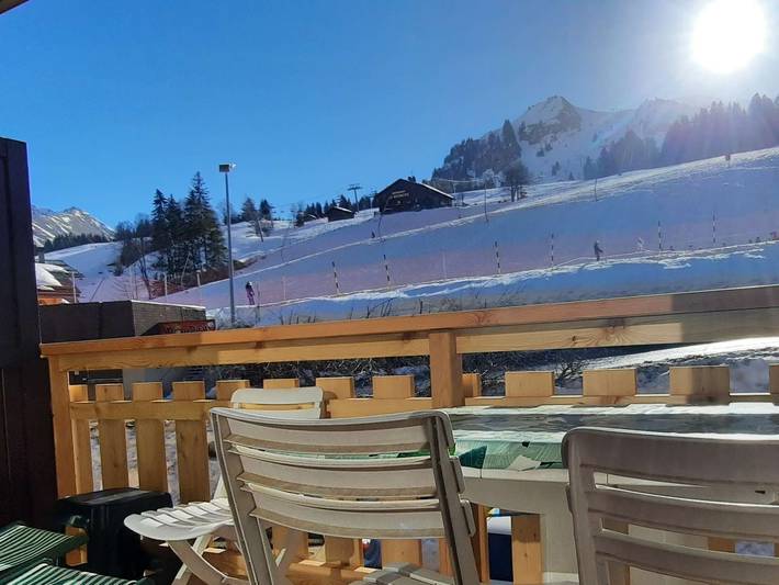 Appartement de vacances pour 4 personnes, avec terrasse et balcon/terrasse à Le Grand-Bornand