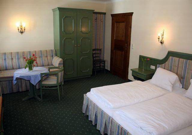 Triple in Golling an der Salzach, Tennengau