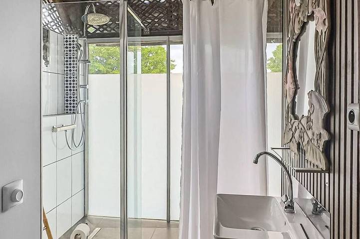 Location de vacances pour 4 personnes, avec jardin, animaux acceptés à Saint-Sulpice-de-Roumagnac - 4