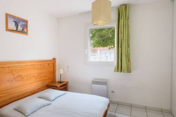 Gîte pour 4 personnes, avec piscine dans Base de loisirs d'Aiguelèze - 3