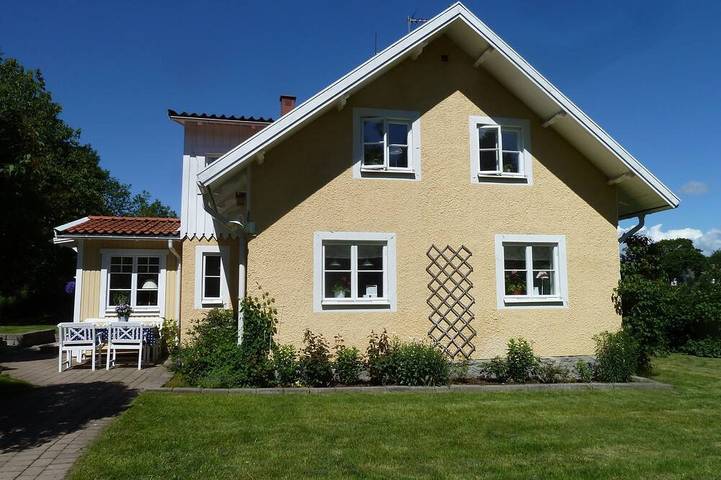 Villa für 6 Personen, mit Sauna und Balkon sowie Garten - 1