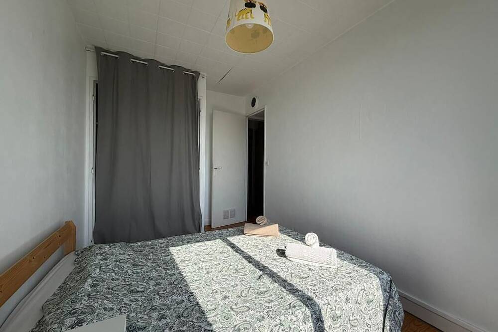 Appartement entier, Les Toits de Bayonne - Vue montagne in Bayonne, Région de Bayonne