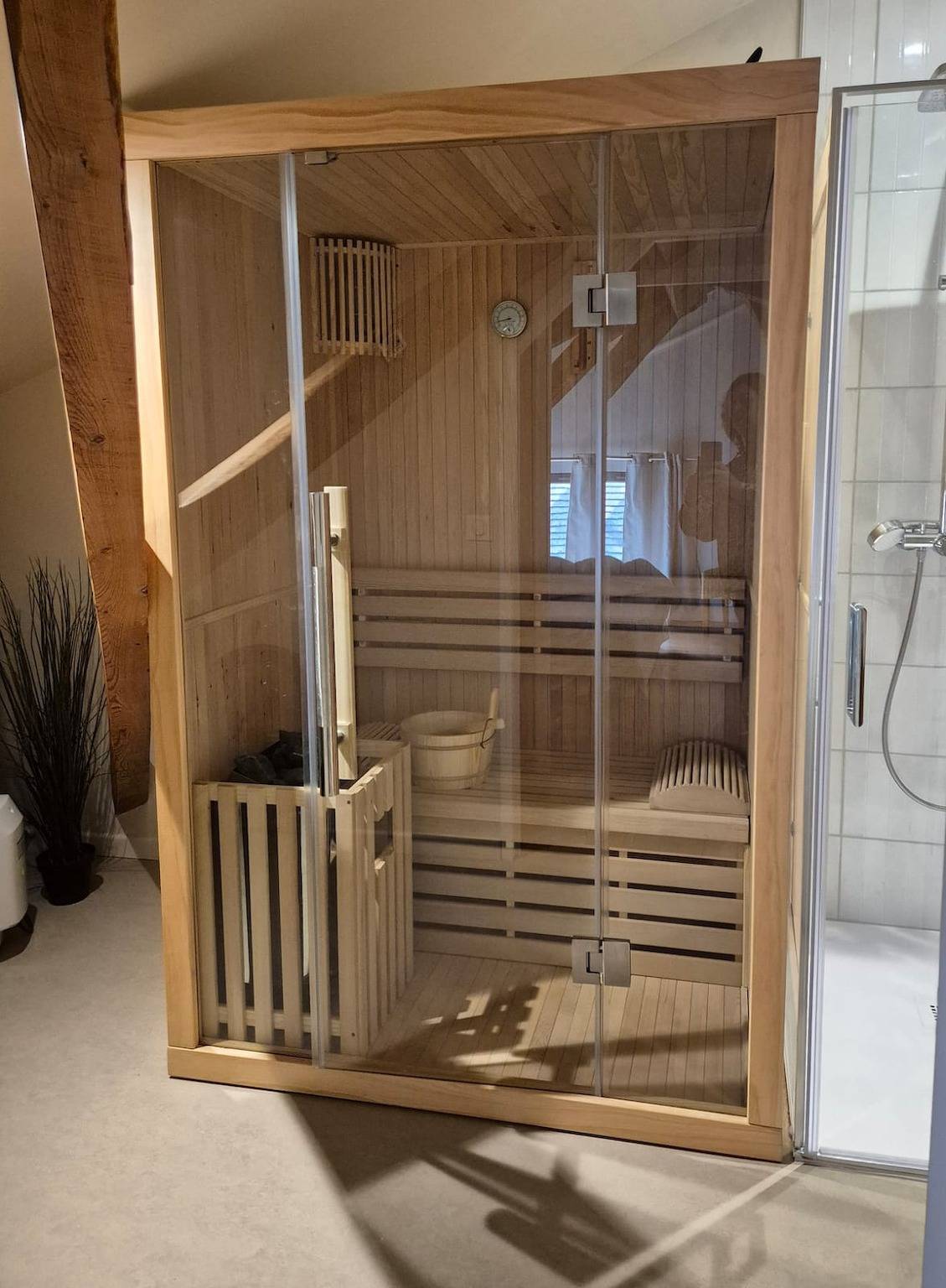 Entire apartment, Martel entre amis, superbe duplex avec sauna in Martel, Massif Central