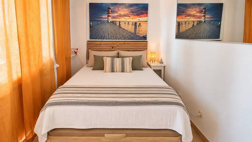 Gehele studio, Casita Playa: studio direct aan het strand met privéterras, El Palo in Playa del Palo, Malaga