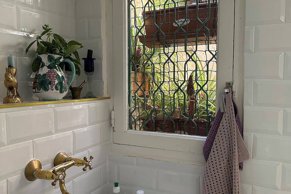 Ganze Wohnung, 150 m vom Meer entfernt, charmantes Fischerhaus in La Côte Vermeille, Collioure