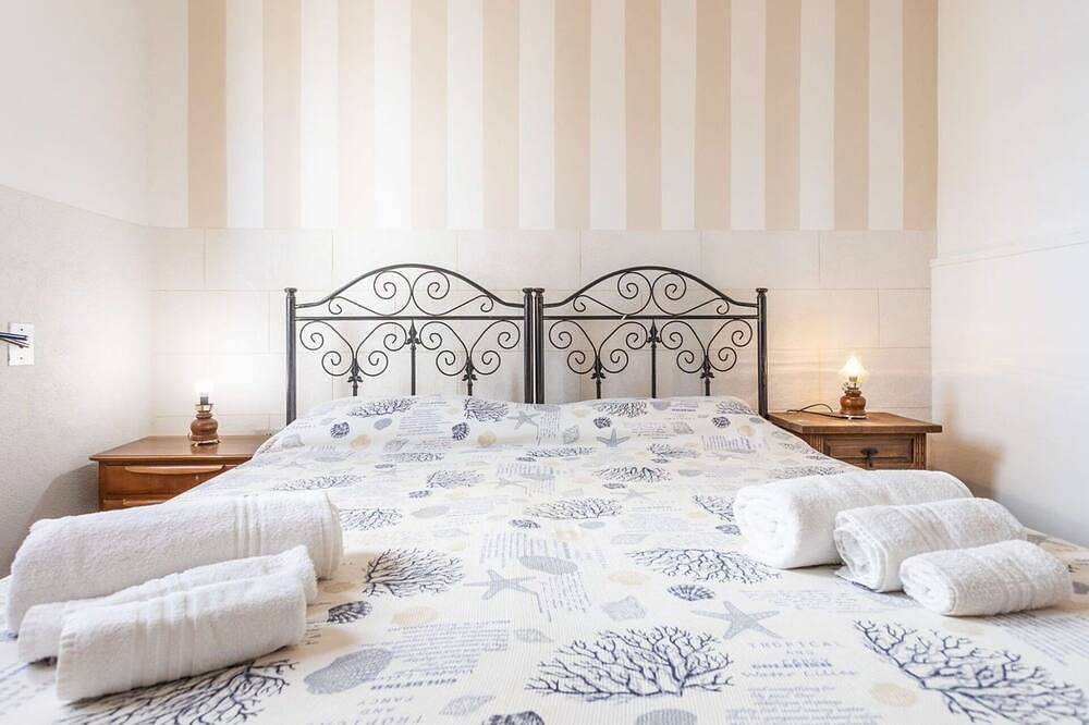 Apartamento entero, Precioso apartamento para 5 personas con A/C, patio y mascotas permitida in Torre Mozza (Salento), Golfo de Tarento