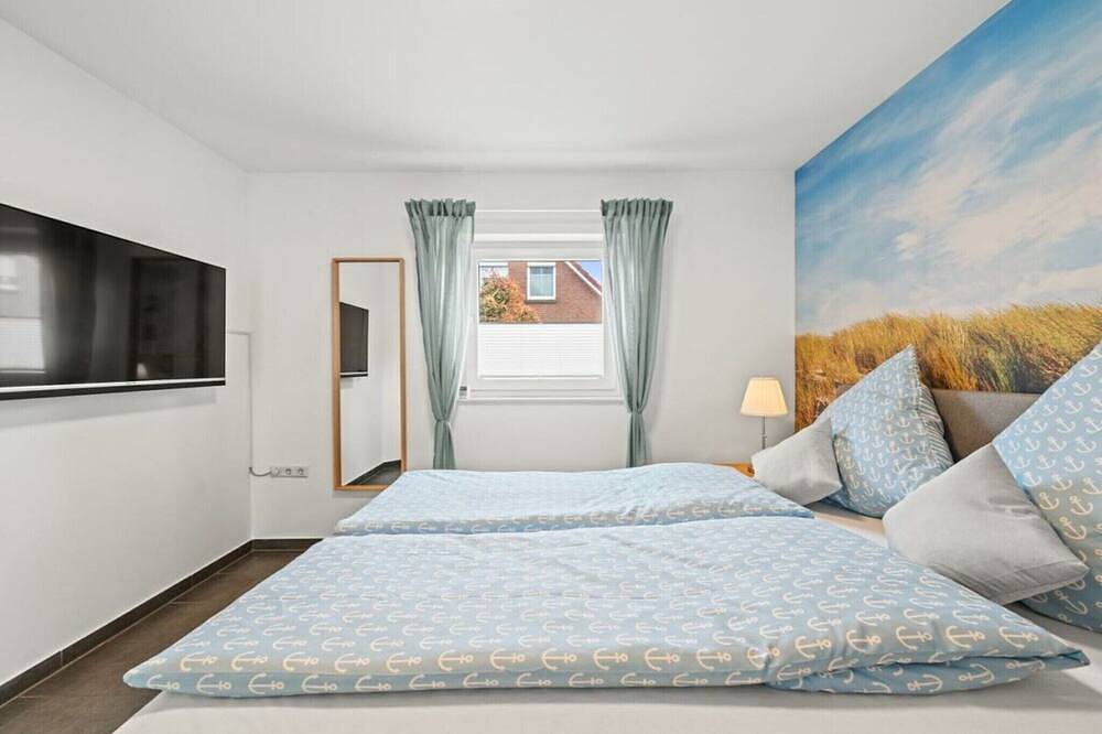 Ganze Wohnung, Ferienhaus in Timmel mit Schwimmbecken in Strand am Timmeler Meer, Großefehn