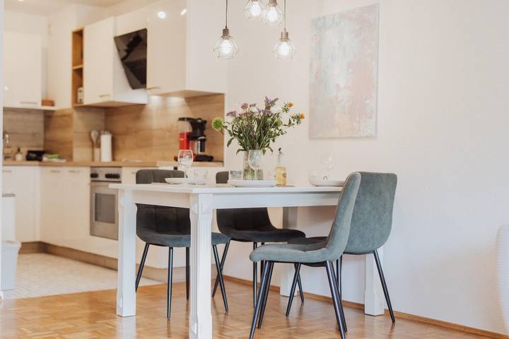 Ganze Ferienwohnung, Apartment Hirsch in Neuenahr, Bad Neuenahr