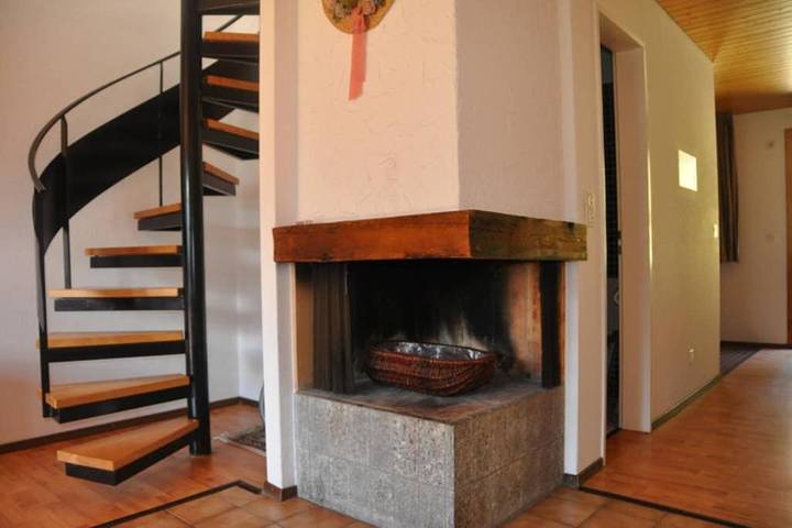Ferienwohnung für 5 Personen, mit Balkon und Terrasse sowie Garten und Ausblick