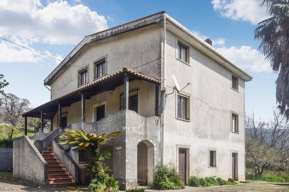 Nice home in Cetraro - San Pietro in Cetraro, Tyrrhenian Coast Kalabria
