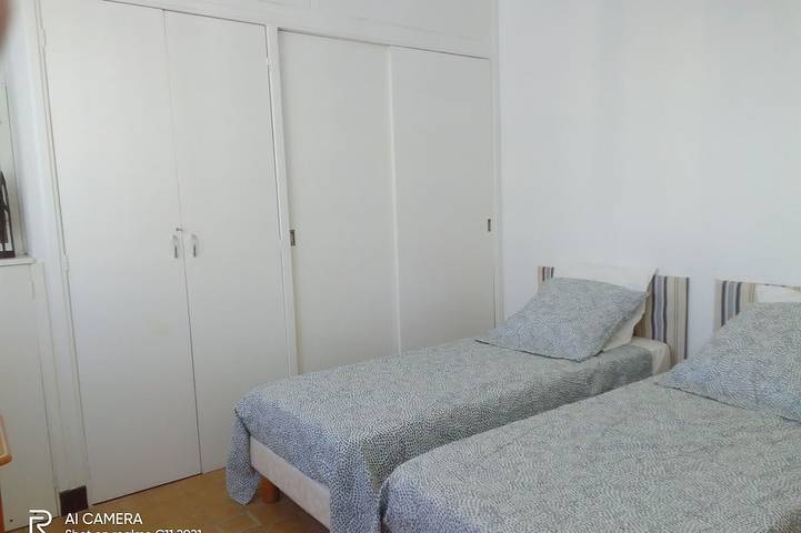 Ganze Wohnung, Bel Appartement Face mer aux Pieds des Plages in Juan-les-Pins, Antibes