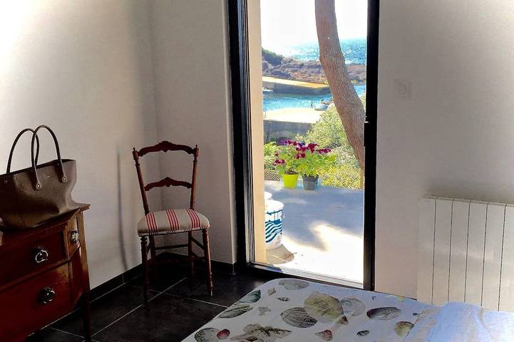 Location de vacances pour 8 personnes, avec terrasse et jardin, animaux acceptés dans Doëlan - 3