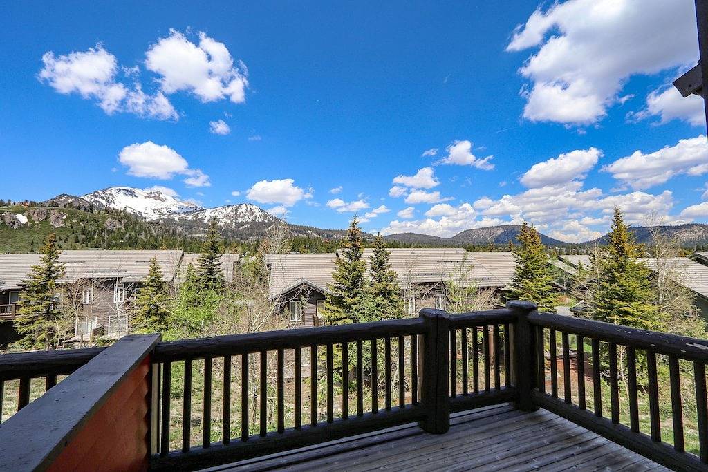 Ganze Wohnung, Snowcreek V 997 Panoramic Mountain Views, Pet-Friendly by Redawning in Old Mammoth, Mammoth Lakes