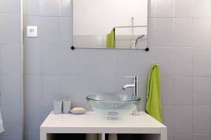 Gîte pour 2 personnes, avec jacuzzi et terrasse, animaux acceptés à Pertuis - 4