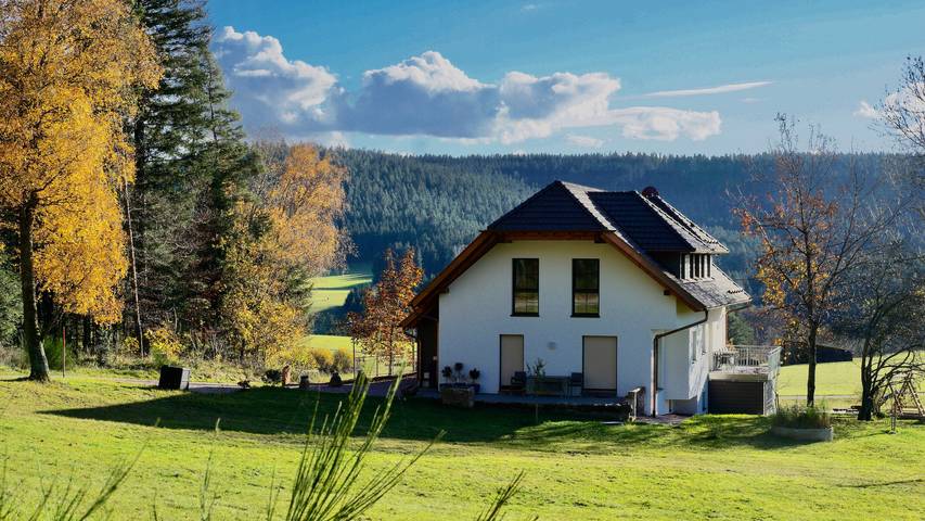 Ganze Wohnung, Ferienwohnung 'Hühnerstall' mit gemeinsamer Terrasse, gemeinsamem Garten und Wi-Fi in Lauterbach (Schwarzwald), Mittlerer Schwarzwald