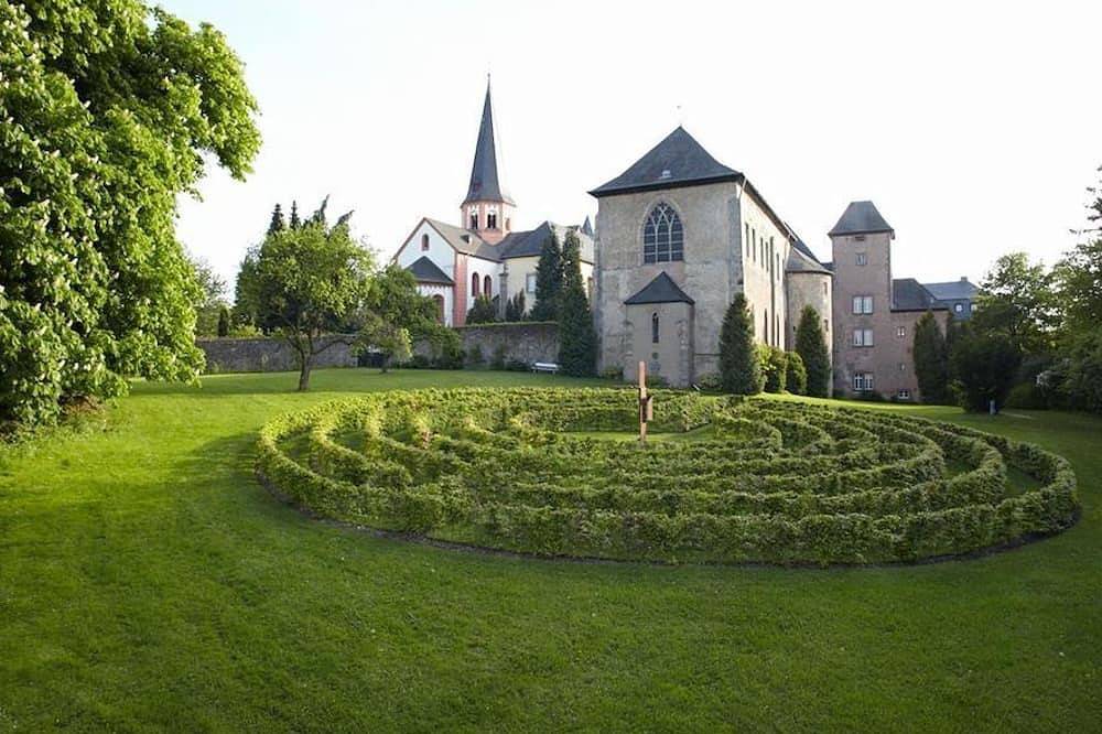 Doppelzimmer Dusche/Wc - Gästehaus Kloster Steinfeld in Kall, Rureifel (Nordrhein-westfalen)
