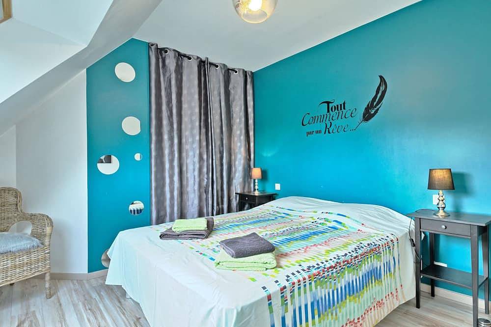 Le Graffi'Ty by Interhome in Besné, Valle del Loira