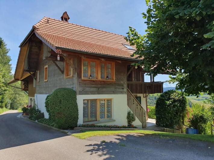 Appartement entier, In einem heimeligen Berner-Stöckli in Oberbalm, Oberland bernois