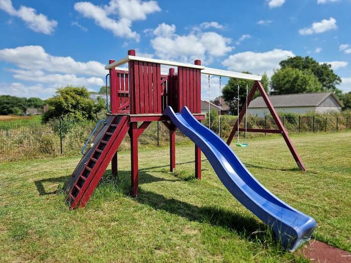 Ferienhaus für 14 Personen, mit Whirlpool und Garten sowie Sauna und Balkon in Büsum-Wesselburen - 4