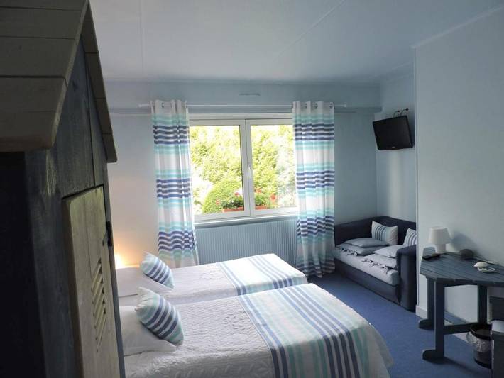 Hôtel pour 3 personnes, avec terrasse et jardin à Thann - 2