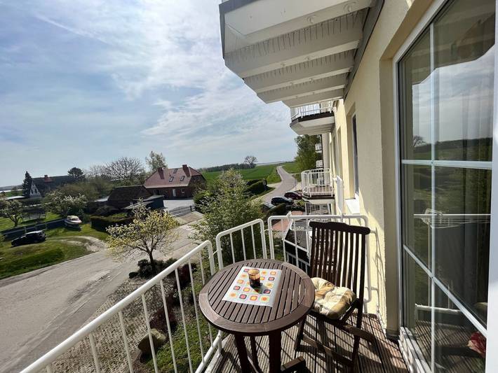 Ferienhaus für 4 Personen, mit Balkon und Seeblick in Gollwitz