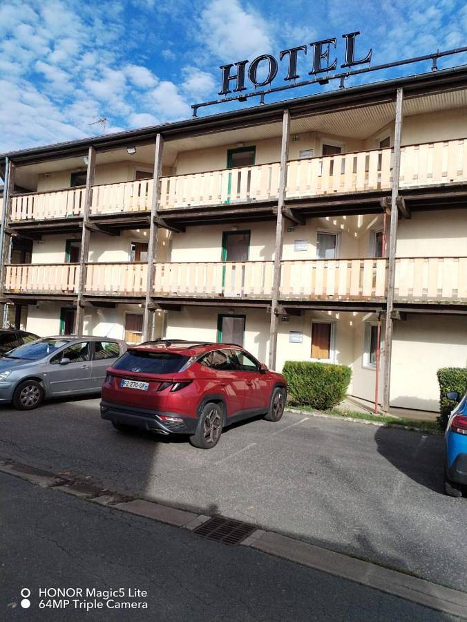 Hôtel pour 3 personnes à Moissy-Cramayel - 2