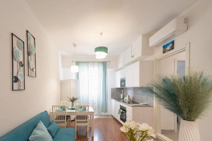 Maison d’hôte pour 5 personnes, avec balcon dans Lido di Ostia - 4