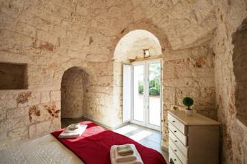 Villa for 3 People in Ostuni, Valle D'Itria, Photo 4