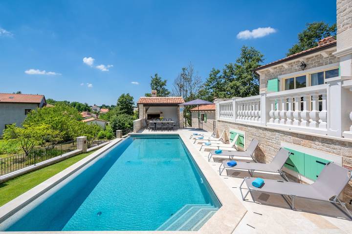 Villa für 12 Personen, mit Balkon und Pool sowie Garten in Zentralistrien - 4