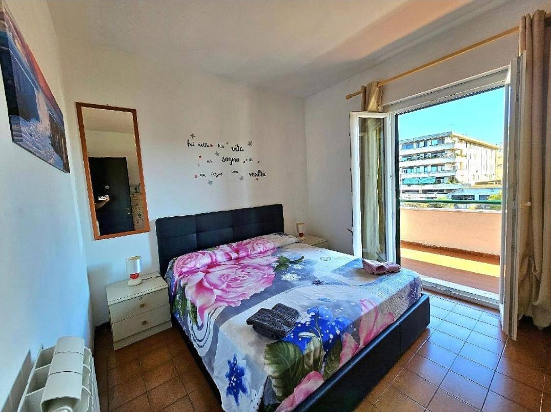Appartamento intero, La casetta di Francesco - Relax - Mare - Treno 20' Roma in Marina di Cerveteri, Cerveteri